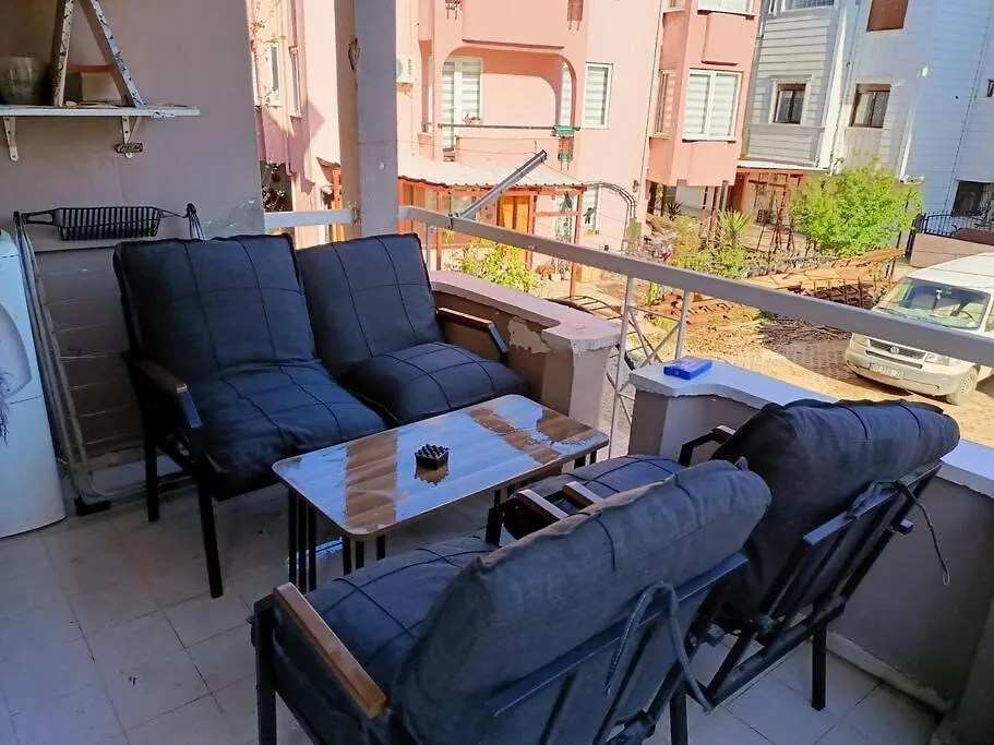 Havalimani Ve Lara Plaj Yakin. 1+1 Daire Lejlighed Antalya Tyrkiet