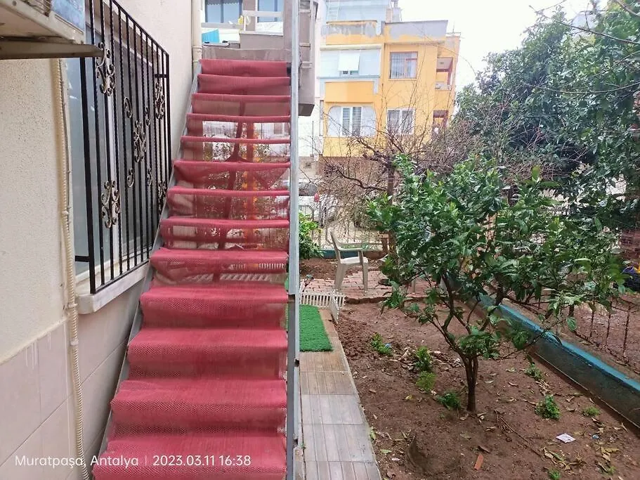 Havalimani Ve Lara Plaj Yakin. 1+1 Daire Lejlighed Antalya