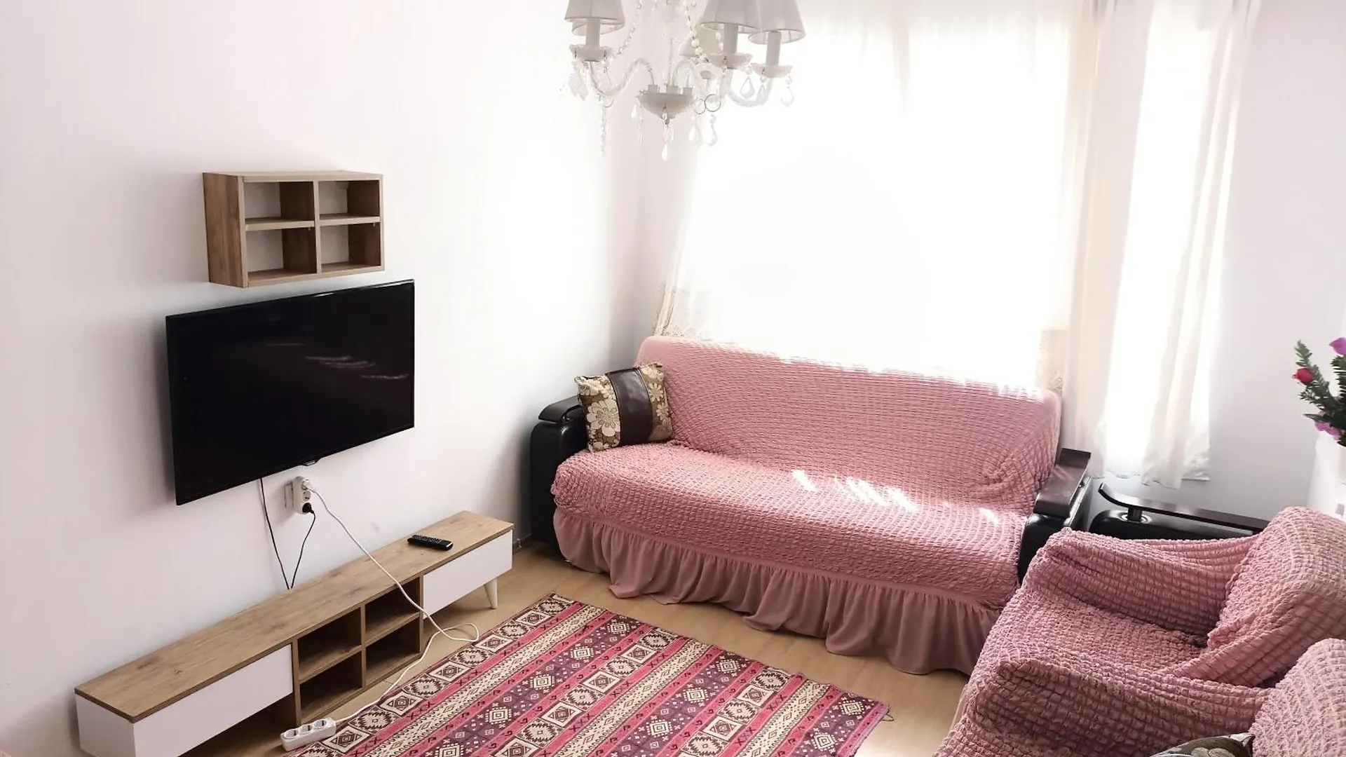 Havalimani Ve Lara Plaj Yakin. 1+1 Daire Lejlighed Antalya